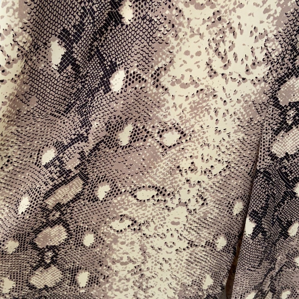Animal python print jumpsuit - Picture 6 of 6